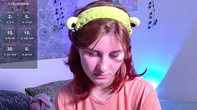 Cute Cate404 online show from September 26, 3:21 am