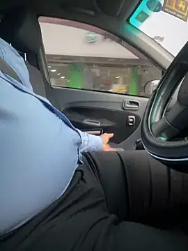 dam-her-boy online show from September 9, 10:48 am