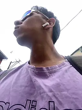 Monkey uchiha777 online show from March 20, 12:22 pm