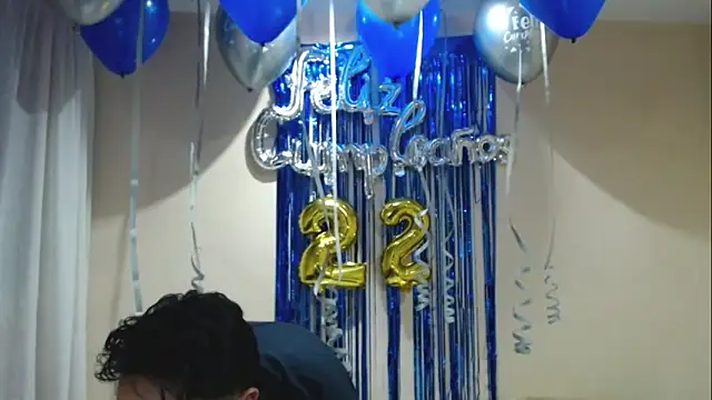 Monkey uchiha777 online show from September 12, 1:17 am