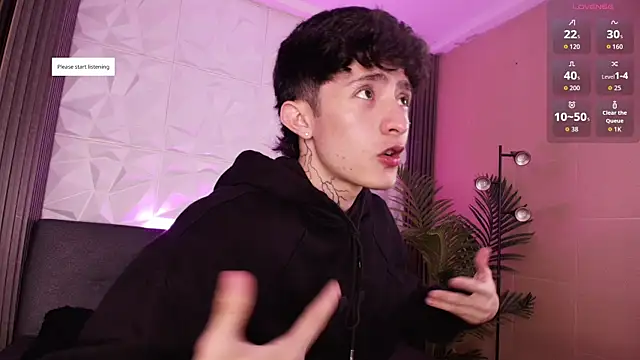 troy rouge online show from November 20, 7:13 pm