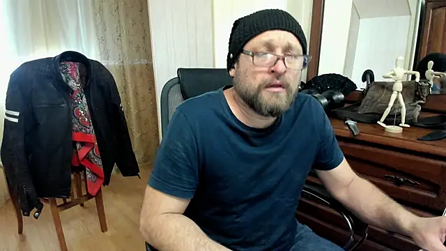 Snapshot of Grandor_M chatting on March 14, 1:35 pm Grandor M online show from March 14, 1:35 pm