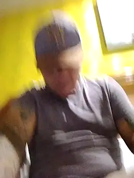 Brianmexboy online show from September 17, 9:00 am