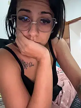 Snapshot of jheicylli chatting on May 29, 12:14 pm jheicylli online show from May 29, 12:14 pm