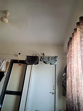 Snapshot of Rahulpune chatting on March 6, 9:47 am Rahulpune online show from March 6, 9:47 am