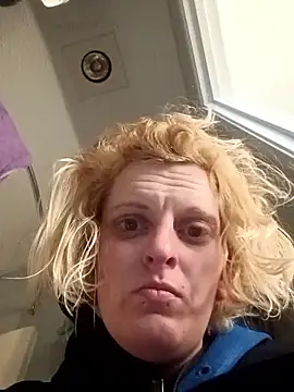 KITTYBOOBOOFUXX online show from December 4, 3:49 am