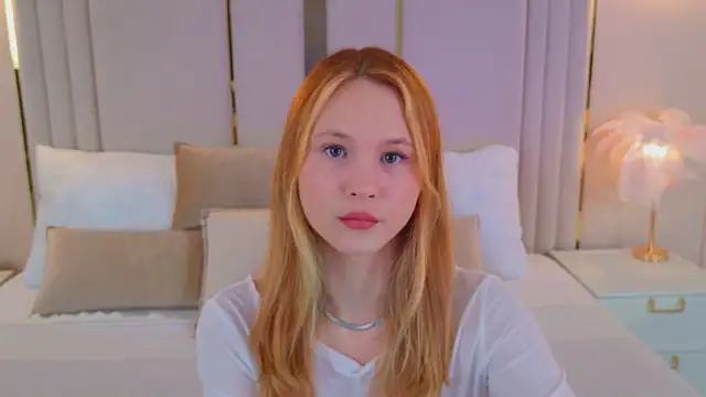 AmeliRoyse online show from April 26, 5:10 pm