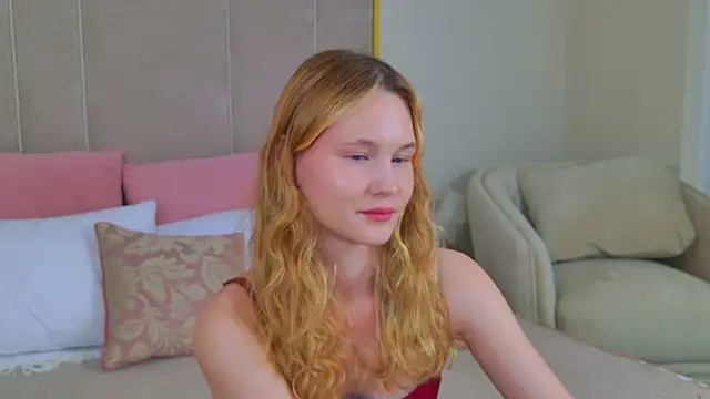 AmeliRoyse online show from June 13, 7:12 pm