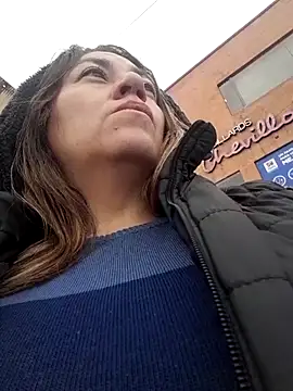 Snapshot of Luna-nevada chatting on October 24, 11:17 am Luna-nevada online show from October 24, 11:17 am