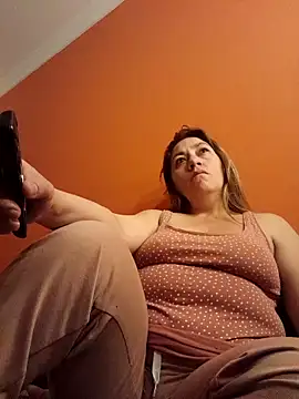 Snapshot of Luna-nevada chatting on November 1, 11:12 am Luna-nevada online show from November 1, 11:12 am