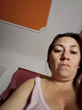 Snapshot of Luna-nevada chatting on November 8, 4:12 am Luna-nevada online show from November 8, 4:12 am