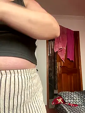 Snapshot of Luna-nevada chatting on November 25, 3:23 pm Luna-nevada online show from November 25, 3:23 pm