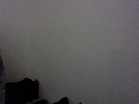 Snapshot of shaniko89isscam chatting on April 21, 1:42 am shaniko89isscam online show from April 21, 1:42 am