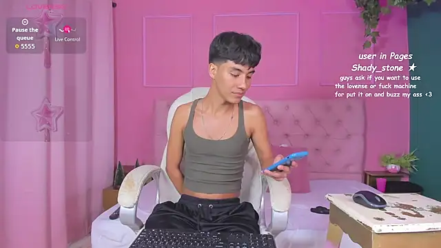 SHADY STONE online show from December 15, 10:47 pm