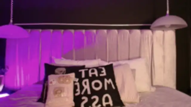 Snapshot of Zhally_Dee chatting on September 17, 7:48 pm Zhally Dee online show from September 17, 7:48 pm