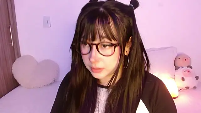 Oliviargf online show from January 9, 12:24 am