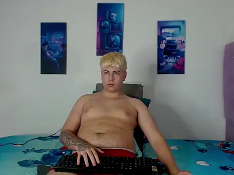 CrissConor online show from June 23, 4:16 pm