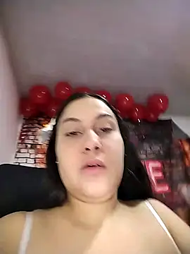 esmeralda jadees online show from February 21, 8:43 pm