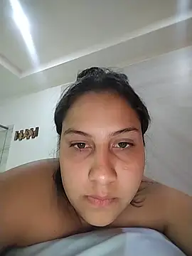 esmeralda jadees online show from August 5, 12:02 am