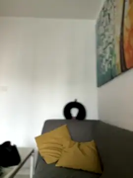 Snapshot of AleksandraRich chatting on November 20, 1:17 am AleksandraRich online show from November 20, 1:17 am