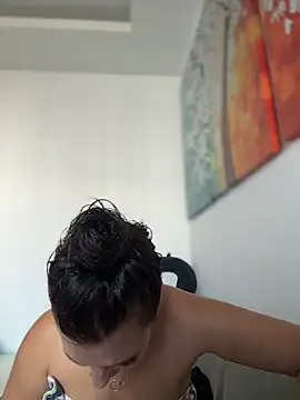 Snapshot of AleksandraRich chatting on December 14, 3:45 am AleksandraRich online show from December 14, 3:45 am