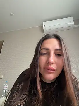 Snapshot of AleksandraRich chatting on May 30, 1:14 am AleksandraRich online show from May 30, 1:14 am