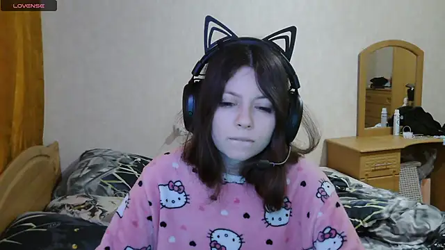 Snapshot of RendyDow chatting on October 24, 8:11 am RendyDow online show from October 24, 8:11 am