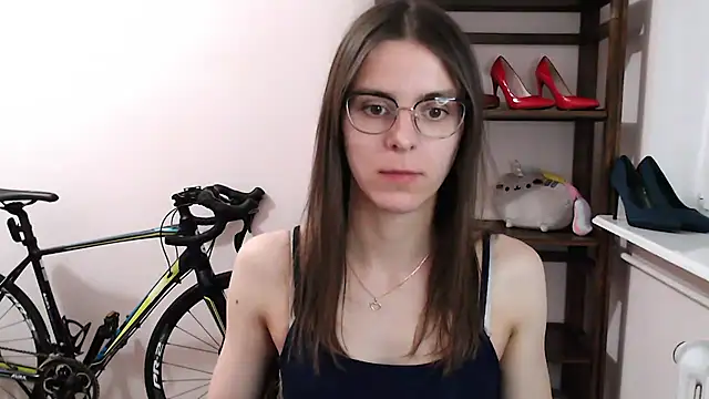 love megi online show from January 5, 6:11 pm