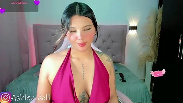 Ashley dolll online show from April 4, 9:01 pm