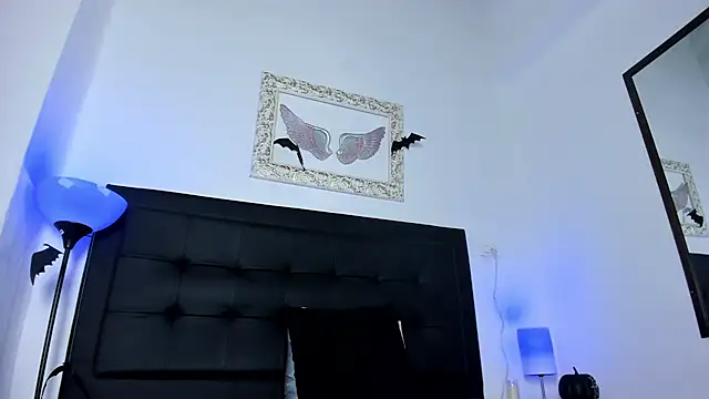 Lola Blondie online show from November 5, 12:38 pm