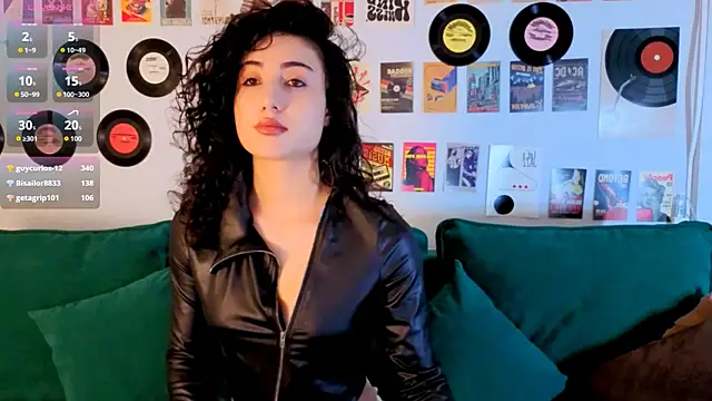Maya Rogerss online show from August 3, 2:54 pm