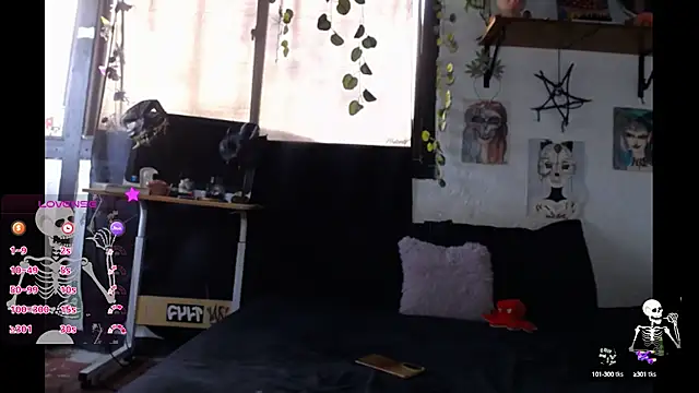 Snapshot of 420mussa chatting on October 6, 5:21 pm 420mussa online show from October 6, 5:21 pm