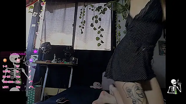 Snapshot of 420mussa chatting on October 18, 2:51 pm 420mussa online show from October 18, 2:51 pm