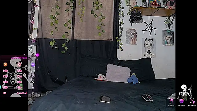 Snapshot of 420mussa chatting on October 21, 9:37 pm 420mussa online show from October 21, 9:37 pm