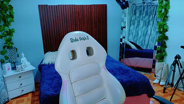 Snapshot of sweet__thang chatting on June 10, 7:57 pm sweet thang online show from June 10, 7:57 pm