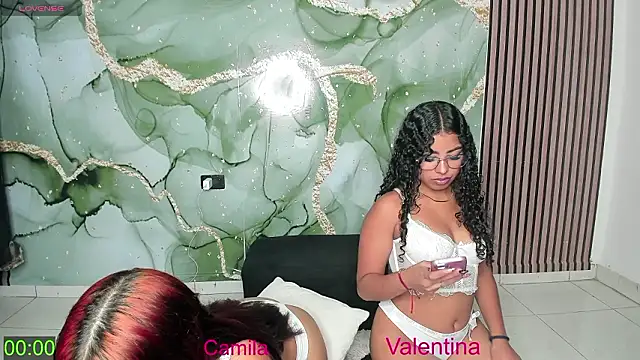 hot dirty paradise 66 online show from January 31, 8:40 pm