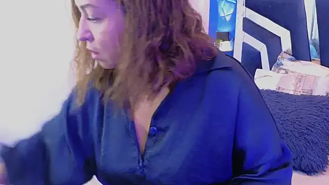 Snapshot of weet_Evans___ chatting on March 18, 4:37 am weet Evans online show from March 18, 4:37 am