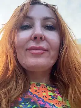 emlana online show from June 13, 3:32 pm