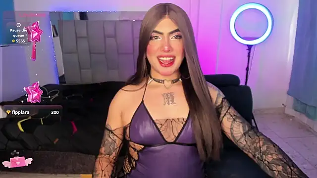 Snapshot of Sophie_whitexxx chatting on July 16, 10:27 pm Sophie whitexxx online show from July 16, 10:27 pm