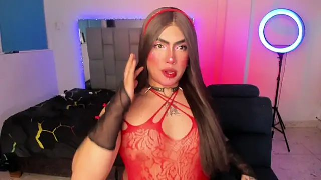 Snapshot of Sophie_whitexxx chatting on July 20, 10:34 pm Sophie whitexxx online show from July 20, 10:34 pm