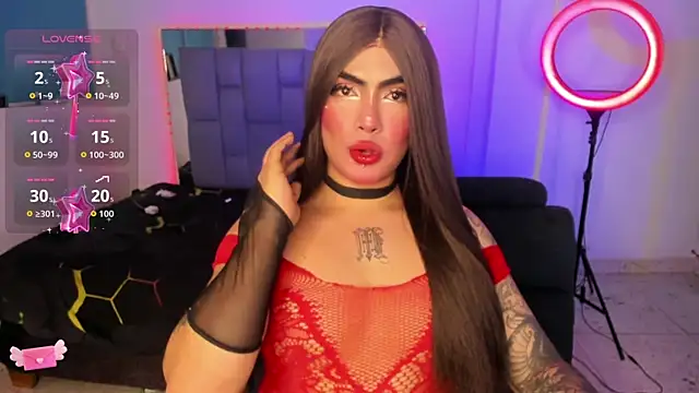Snapshot of Sophie_whitexxx chatting on July 29, 8:18 pm Sophie whitexxx online show from July 29, 8:18 pm