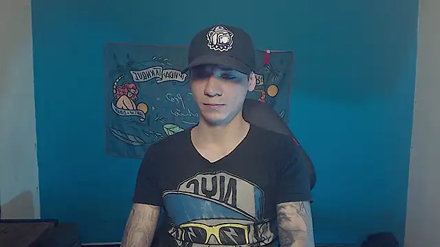 Snapshot of Burperking420_ chatting on May 25, 6:47 pm Burperking420 online show from May 25, 6:47 pm