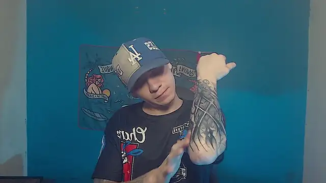 Snapshot of Burperking420_ chatting on May 27, 3:53 pm Burperking420 online show from May 27, 3:53 pm