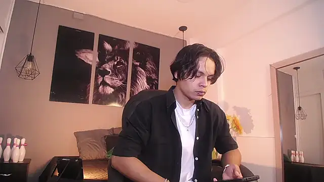 Draco collins online show from November 13, 5:01 pm