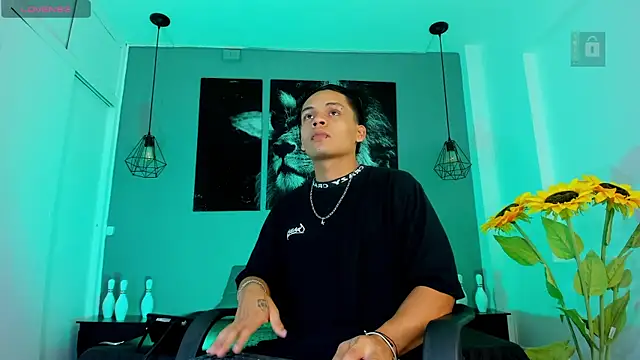 Draco collins online show from November 25, 8:20 pm