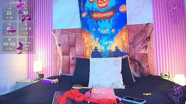 goldilockss15 online show from November 1, 3:30 am