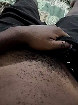 2BigBlacxxx online show from March 10, 1:54 pm