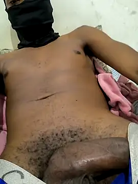 2BigBlacxxx online show from December 3, 2:04 pm