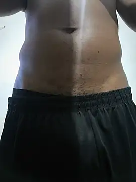 Snapshot of 2BigBlacxxx chatting on June 24, 12:42 am 2BigBlacxxx online show from June 24, 12:42 am