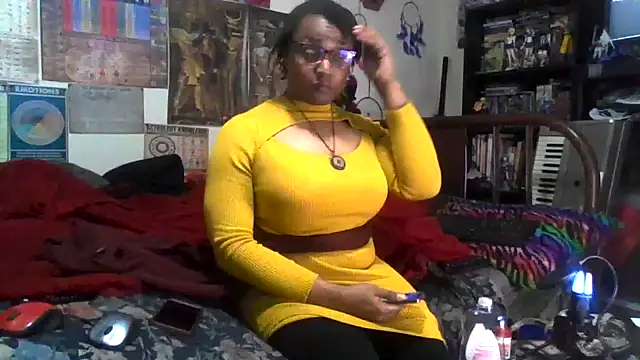 GardeniaFields online show from November 12, 2:12 am